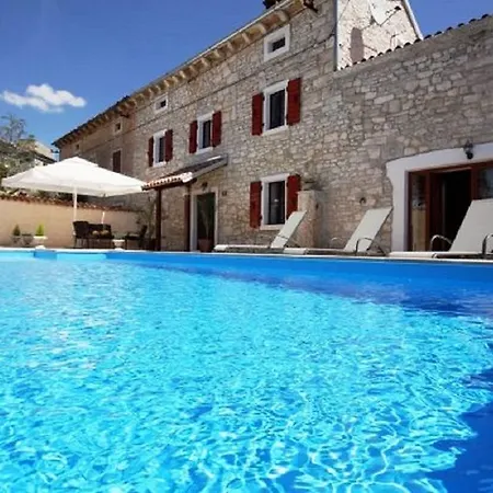 Prázdninový dům Holiday Mutvoranka Bale